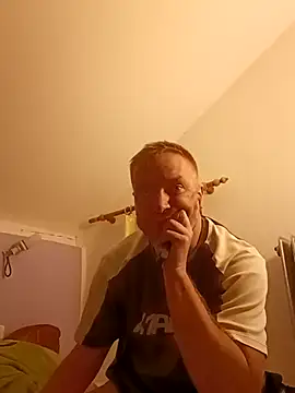 Snapshot of 82liska chatting on 1, 11, 2025 82liska online show from 1, 11, 2025