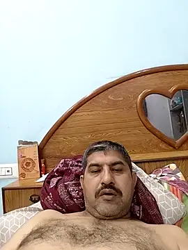 Amandev7 online show from 5, 3, 2026