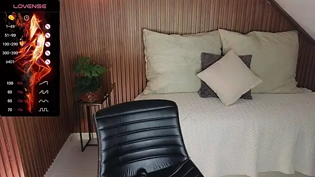 AmelieAxie online show from 19, 2, 2025