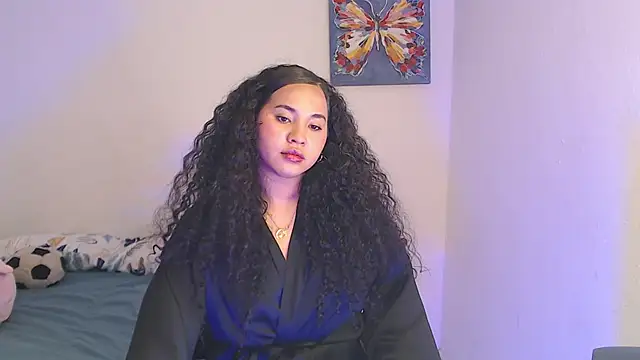 Snapshot of luciana_keating chatting on 12, 1, 2026 luciana keating online show from 12, 1, 2026