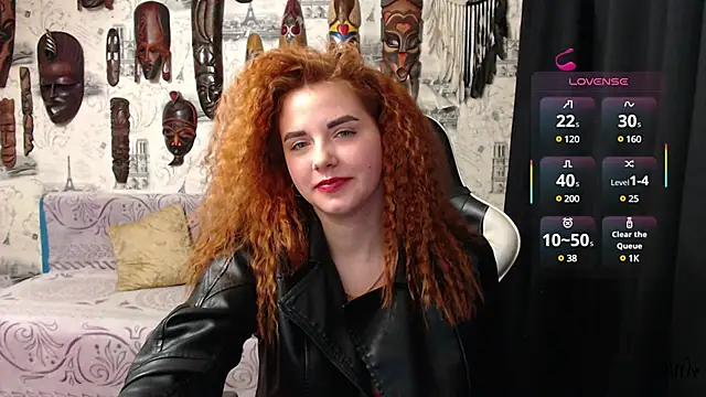 CrazyLaGirl online show from 16, 2, 2025