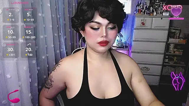 Snapshot of cherry_RED5 chatting on 6, 12, 2024 cherry RED5 online show from 6, 12, 2024