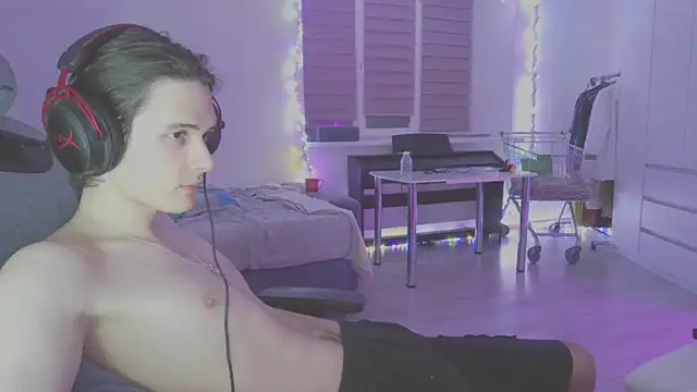 CandyChell online show from 22, 2, 2025