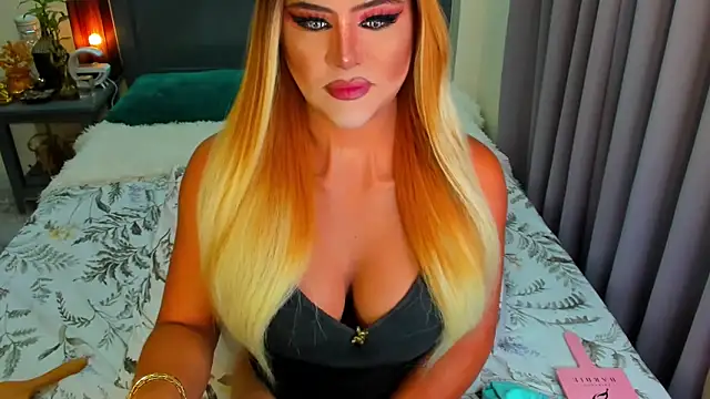 MissNaughtyTyra online show from 10, 9, 2025