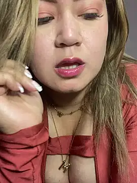 Melissa Bianco online show from 7, 2, 2025