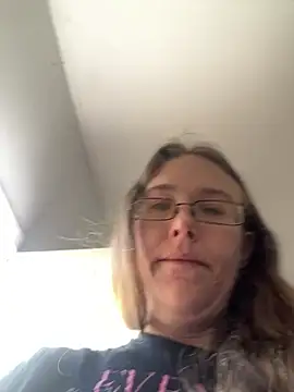 Dakota 02 online show from 15, 4, 2026