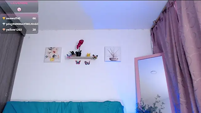 Annaross2 online show from 13, 2, 2025