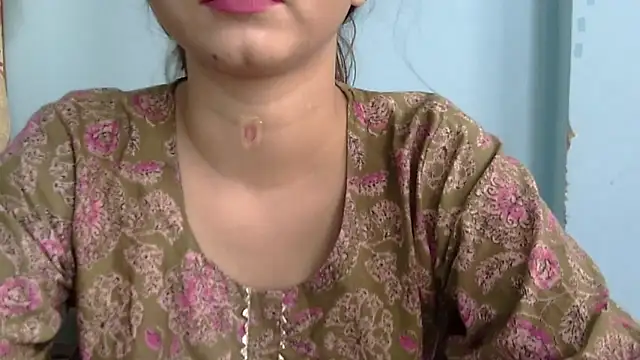 lovelydesi21 online show from 22, 9, 2025