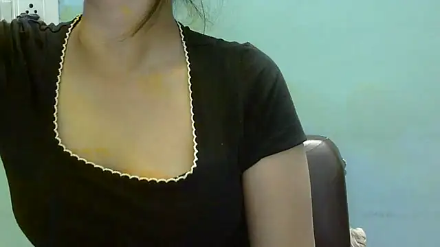 lovelydesi21 online show from 15, 11, 2025