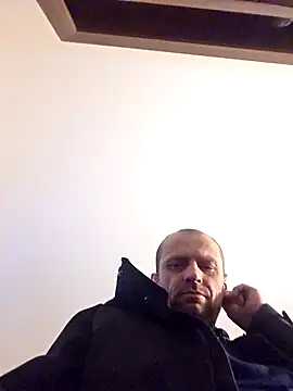 Snapshot of Roman0798 chatting on 17, 12, 2025 Roman0798 online show from 17, 12, 2025