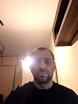 Snapshot of Roman0798 chatting on 21, 12, 2025 Roman0798 online show from 21, 12, 2025