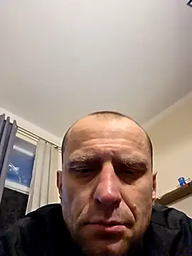 Snapshot of Roman0798 chatting on 25, 11, 2025 Roman0798 online show from 25, 11, 2025