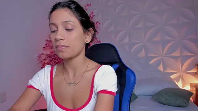 cora 22 online show from 7, 4, 2026