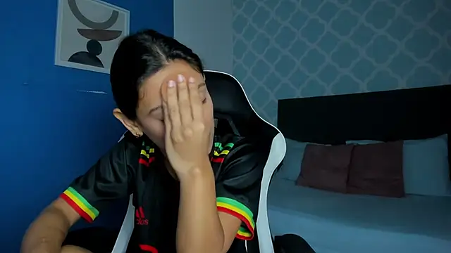 cora 22 online show from 1, 10, 2025