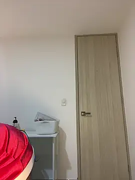 Snapshot of I_am_kat chatting on 18, 12, 2024 I am kat online show from 18, 12, 2024