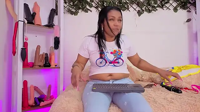 louise nails online show from 19, 6, 2026