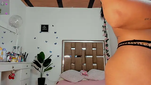 kendall-ewers online show from 11, 4, 2026