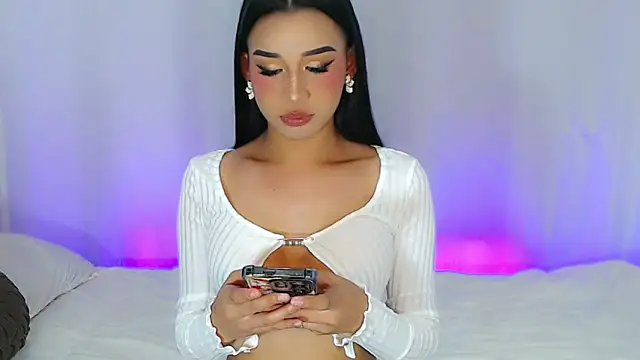 FuckDoll Nathalie online show from 13, 10, 2025