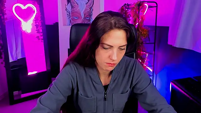 EmilyWilden online show from 3, 1, 2025