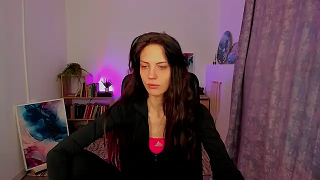 EmilyWilden online show from 2, 1, 2025