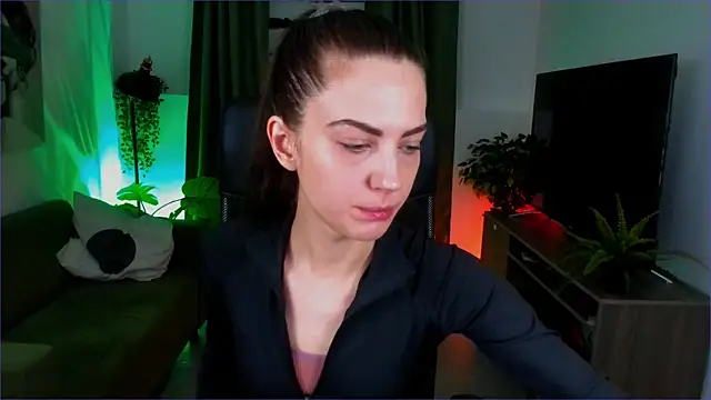 EmilyWilden online show from 4, 1, 2025