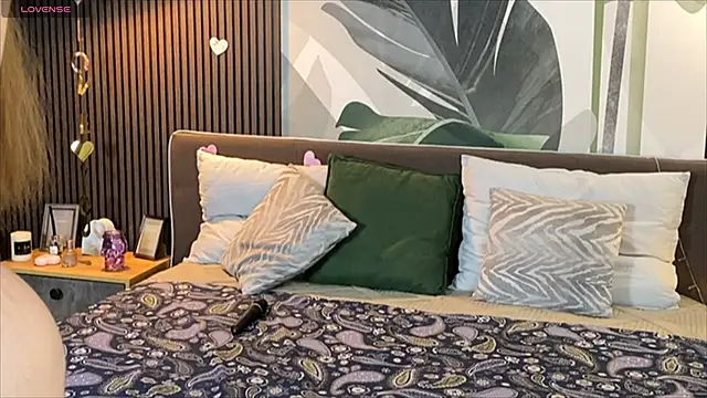 RubyValen online show from 14, 3, 2025