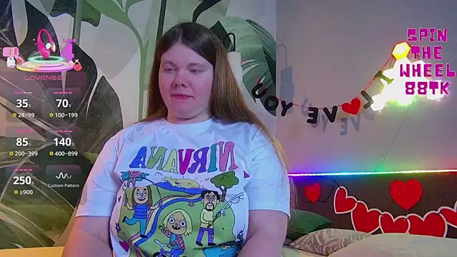 Snapshot of RubyValen chatting on 13, 2, 2026 RubyValen online show from 13, 2, 2026