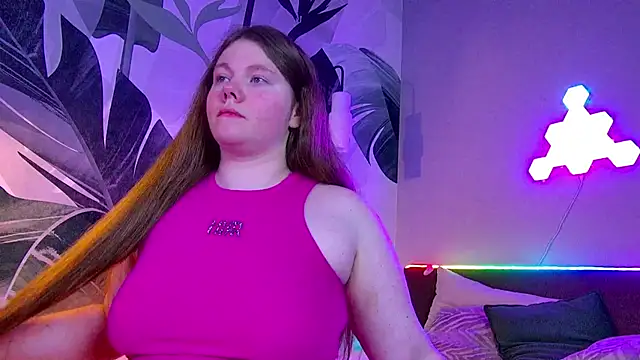 RubyValen online show from 22, 10, 2025