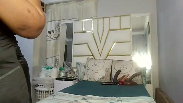 SexyyNana online show from 14, 2, 2026