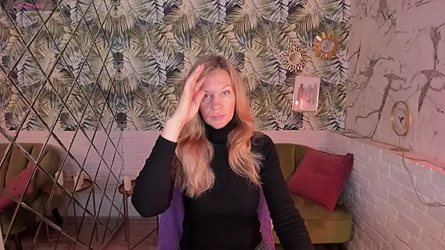 Snapshot of NancyGrace chatting on 8, 10, 2025 NancyGrace online show from 8, 10, 2025