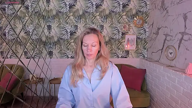 Snapshot of NancyGrace chatting on 4, 11, 2025 NancyGrace online show from 4, 11, 2025