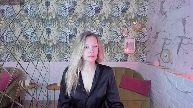 Snapshot of NancyGrace chatting on 11, 3, 2025 NancyGrace online show from 11, 3, 2025