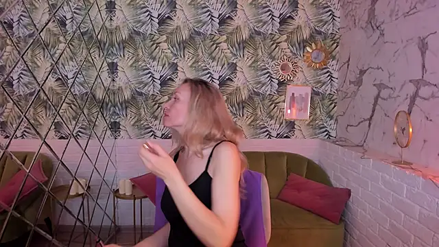 Snapshot of NancyGrace chatting on 24, 11, 2025 NancyGrace online show from 24, 11, 2025