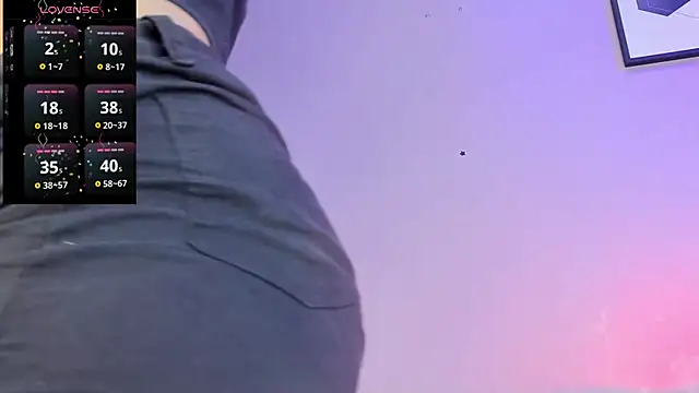 Snapshot of -camila-cooper-_ chatting on 13, 11, 2025 -camila-cooper- online show from 13, 11, 2025