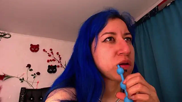 Snapshot of pussytight_pervert chatting on 8, 11, 2025 pussytight pervert online show from 8, 11, 2025