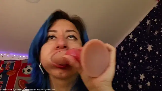 pussytight pervert online show from 13, 6, 2026