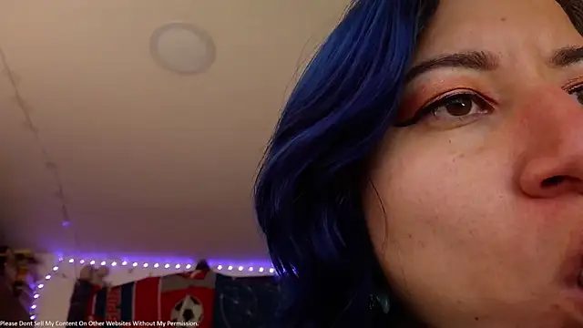 pussytight pervert online show from 15, 6, 2026