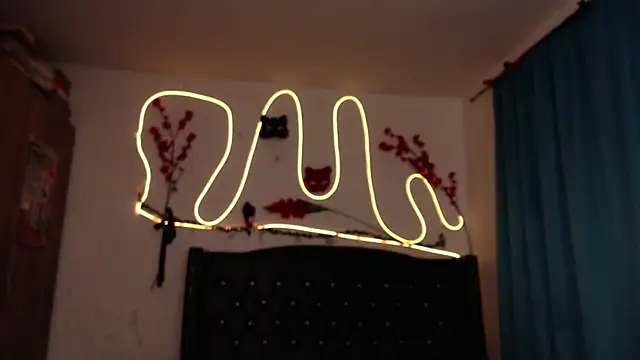 Snapshot of pussytight_pervert chatting on 7, 3, 2025 pussytight pervert online show from 7, 3, 2025