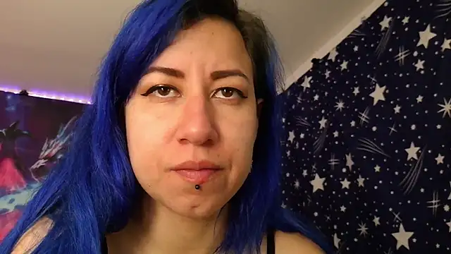 pussytight pervert online show from 11, 4, 2026