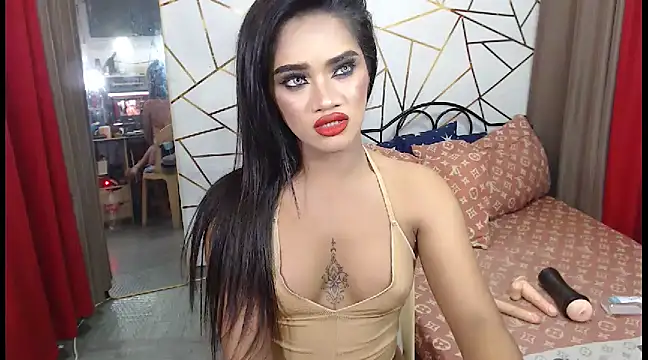 WildTsYhannaUncut online show from 6, 3, 2025