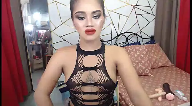 WildTsYhannaUncut online show from 28, 2, 2025