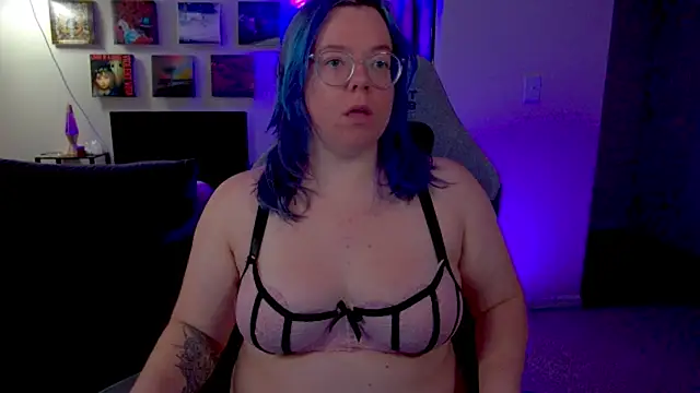 KiraSpitQueen online show from 25, 5, 2026