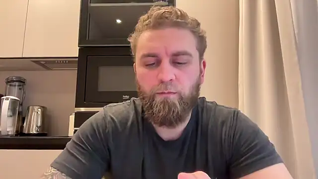 Bear bear  online show from 18, 3, 2026