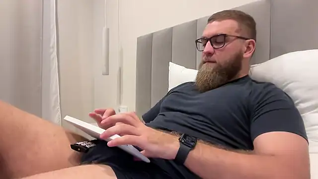 Bear bear  online show from 10, 11, 2025