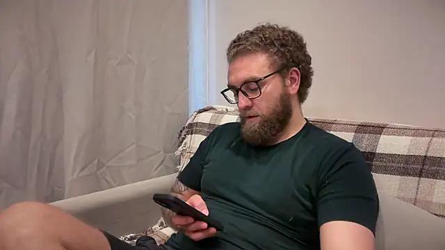 Bear bear  online show from 16, 6, 2026