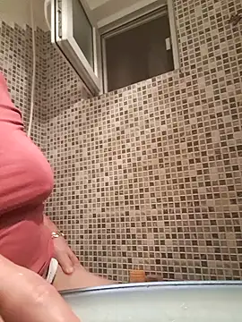 OliviaLewis online show from 17, 2, 2025