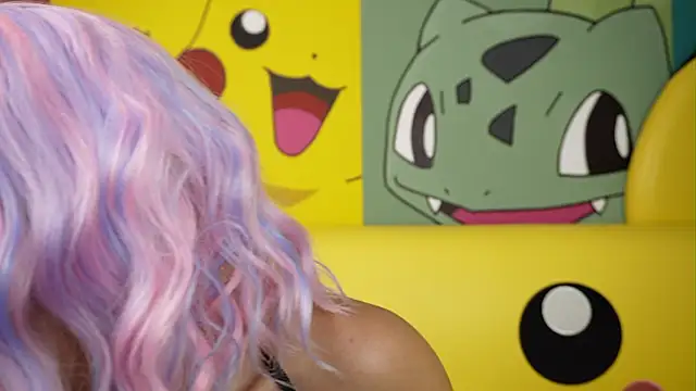 Snapshot of miss__maria chatting on 8, 11, 2025 miss maria online show from 8, 11, 2025