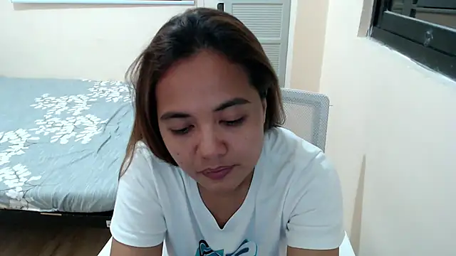 xTheLastVIRGINx online show from 14, 9, 2025