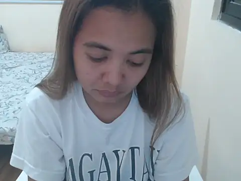 xTheLastVIRGINx online show from 17, 10, 2025