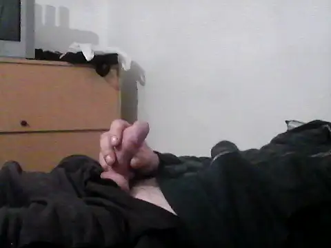 Snapshot of Manfuck95 chatting on 17, 11, 2025 Manfuck95 online show from 17, 11, 2025